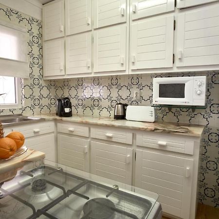 T3 Holiday Cottage Near The Beach | B111 Porches  Exteriör bild