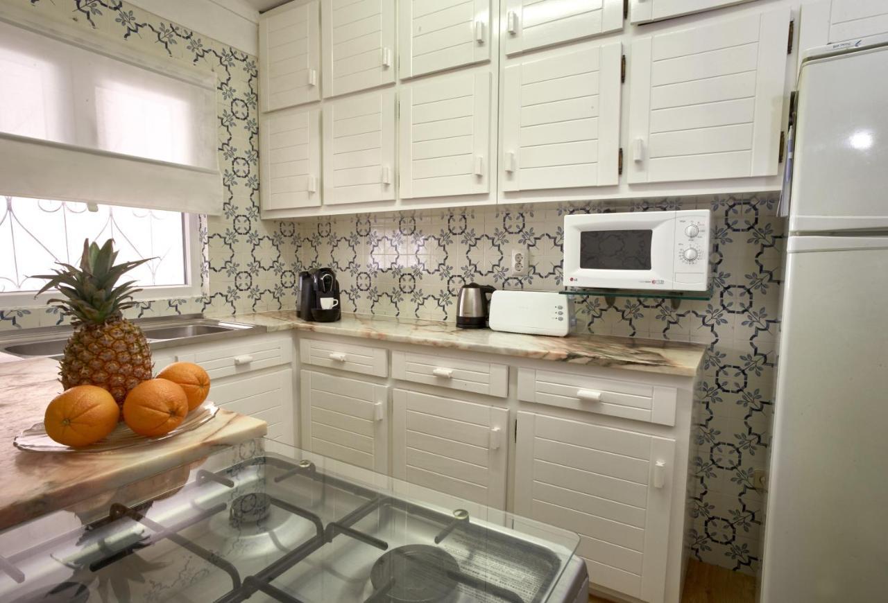 T3 Holiday Cottage Near The Beach | B111 Porches  Exteriör bild