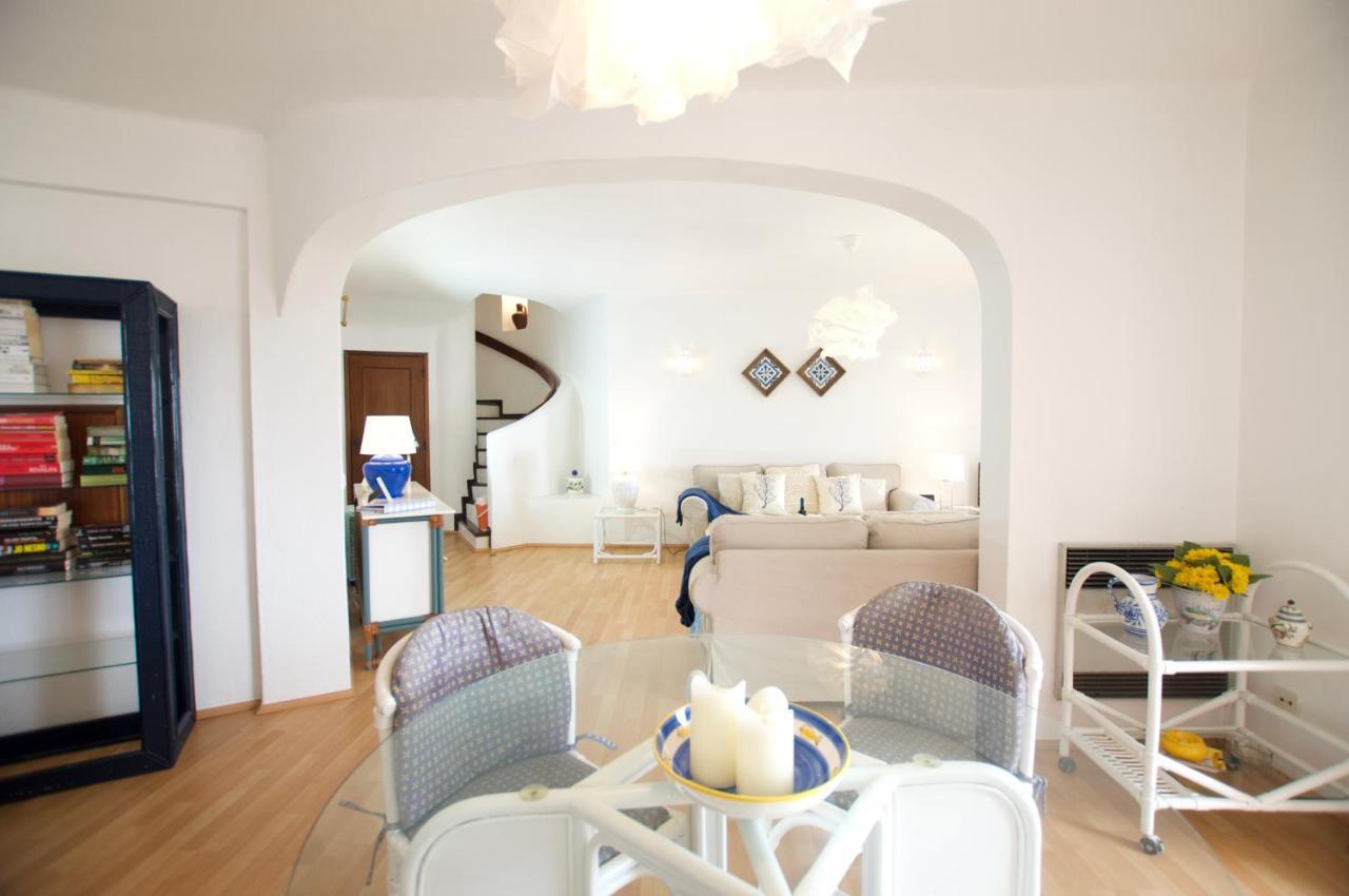 T3 Holiday Cottage Near The Beach | B111 Porches  Exteriör bild