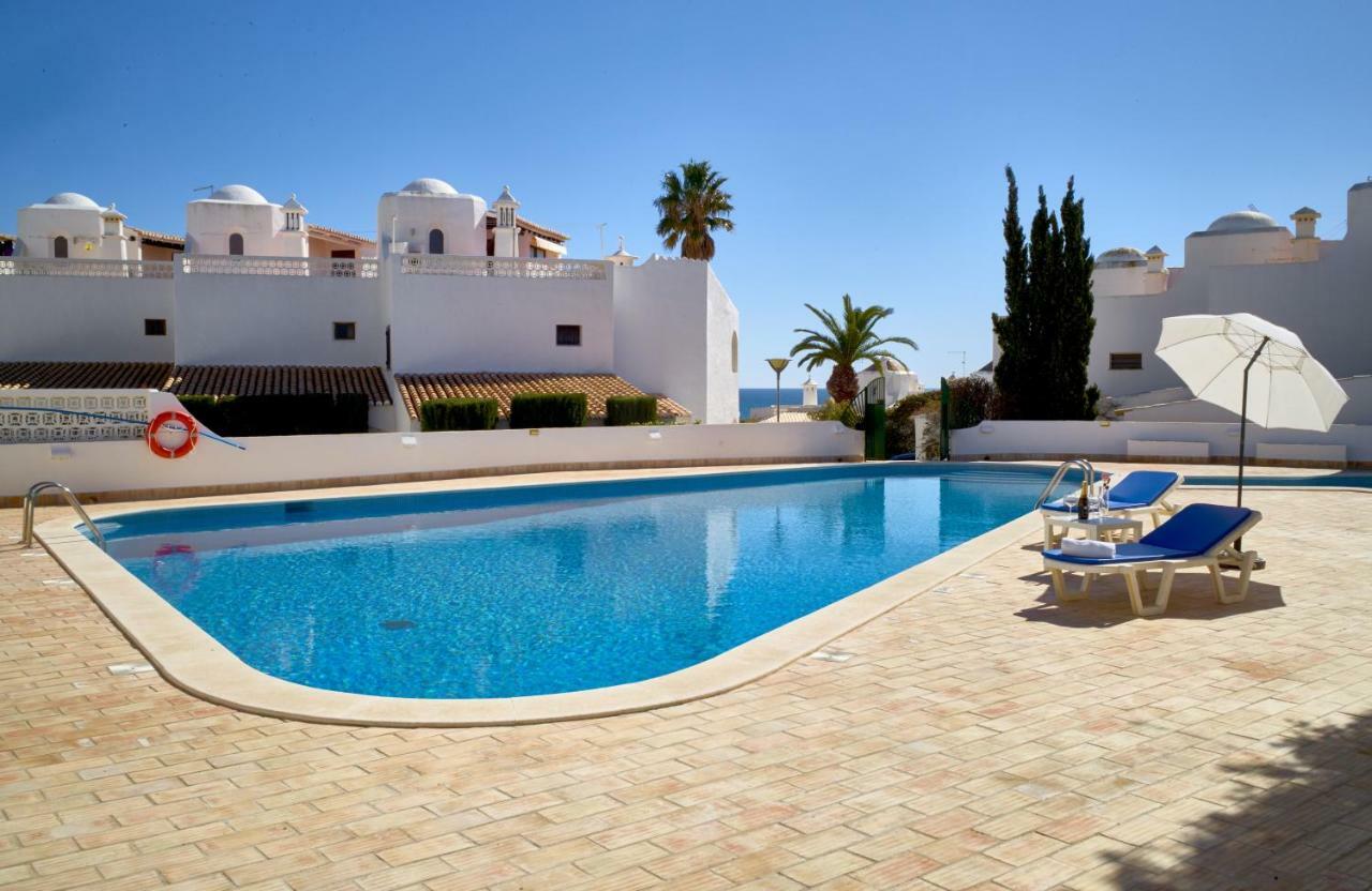 T3 Holiday Cottage Near The Beach | B111 Porches  Exteriör bild